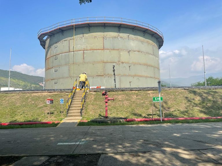 TANQUE CENIT 62000 BLS